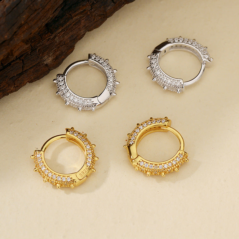 JUSSAN Studded Hoop Luxe Silver Earrings