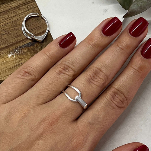 JUSSAN Geometric Minimal Luxe Sterling Silver Ring
