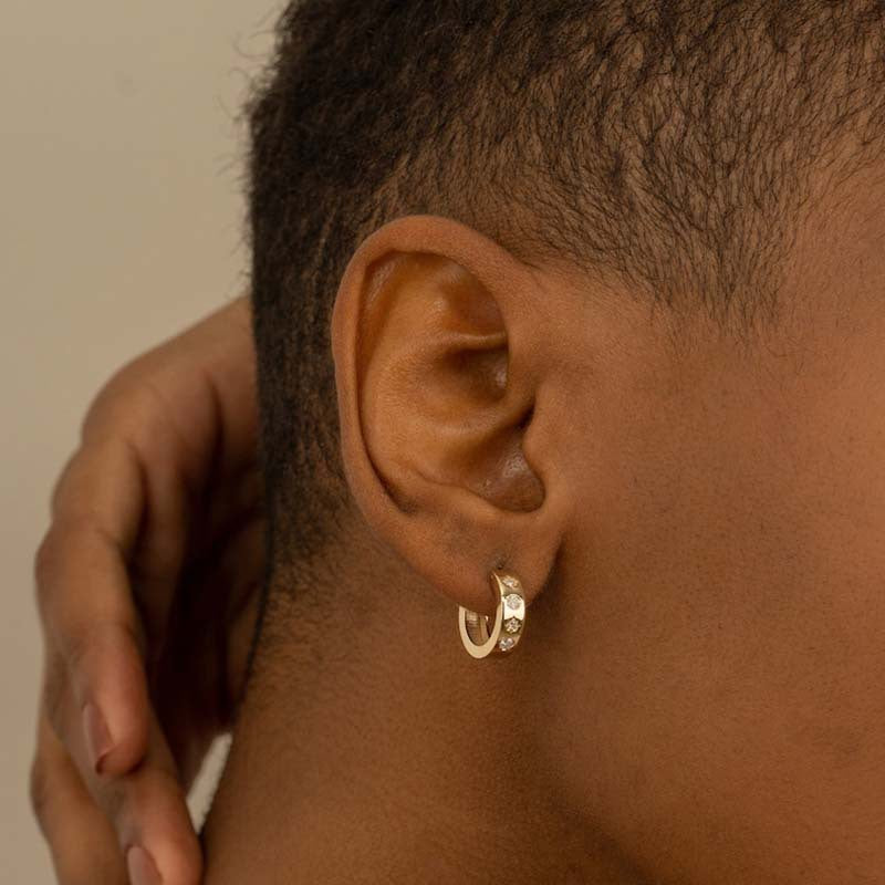 JUSSAN Star Pave Hoop Sterling Silver Earrings