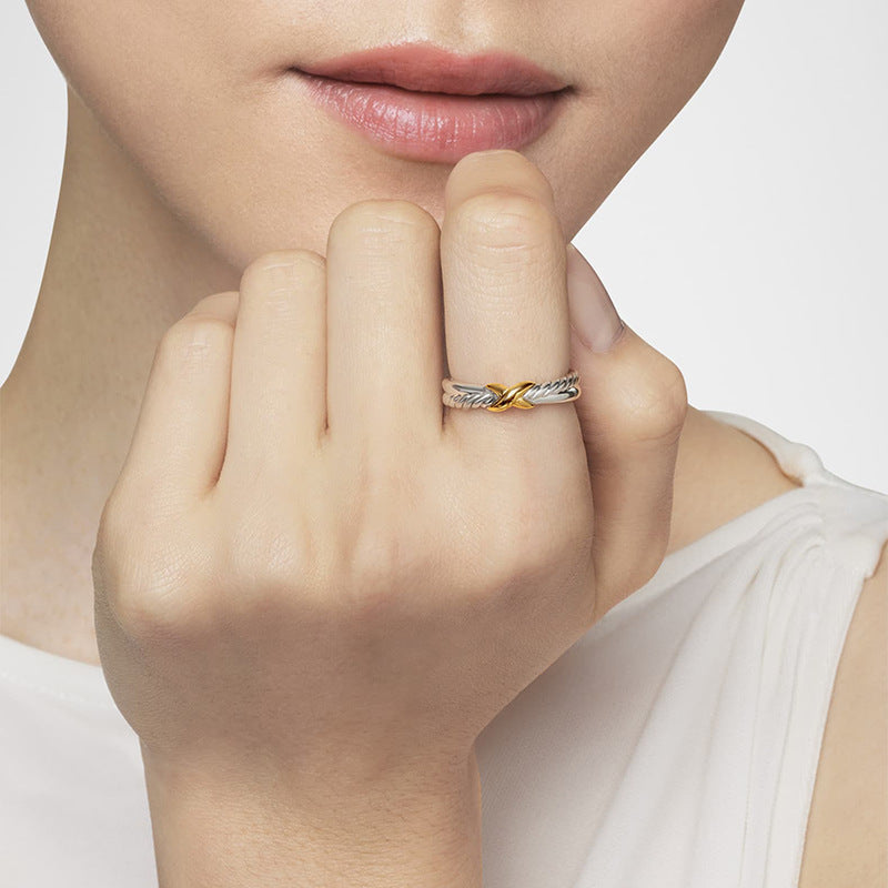 JUSSAN Cross Minimal Luxe Sterling Silver Ring