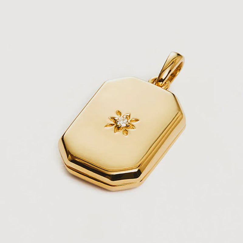 JUSSAN Star Pendant Minimal Silver Earrings