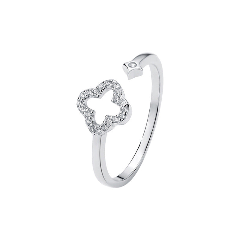 JUSSAN Clover Pave Sterling Silver Ring
