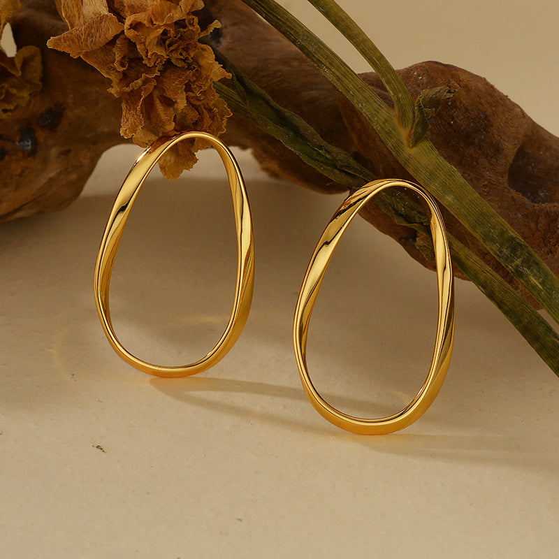 JUSSAN Hoop Minimal Luxe Sterling Silver Earrings