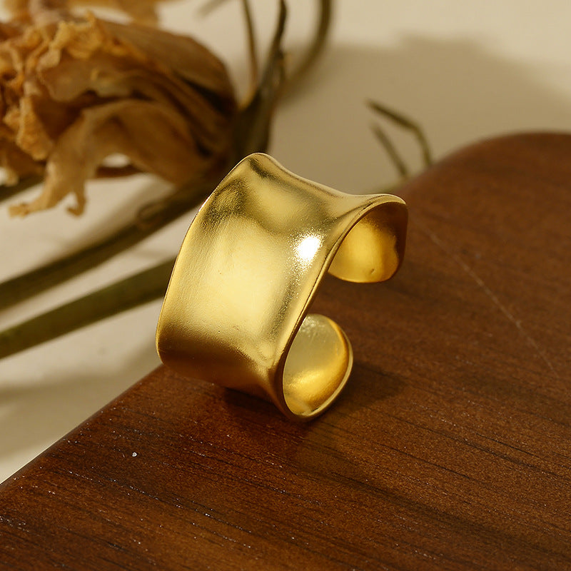 JUSSAN Hoop Luxe Sterling Silver Ring