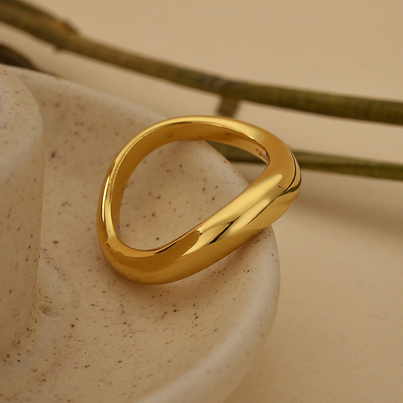 JUSSAN Hoop Minimal Luxe Sterling Silver Ring