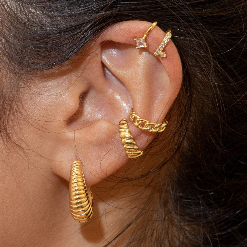 JUSSAN Floral Minimal Luxe Silver Earrings
