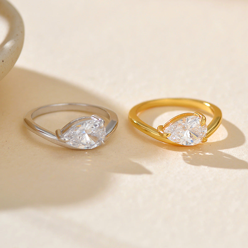 JUSSAN Teardrop Pave Hoop Sterling Silver Ring