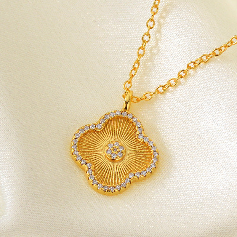 JUSSAN Clover Luxe Sterling Silver Necklace