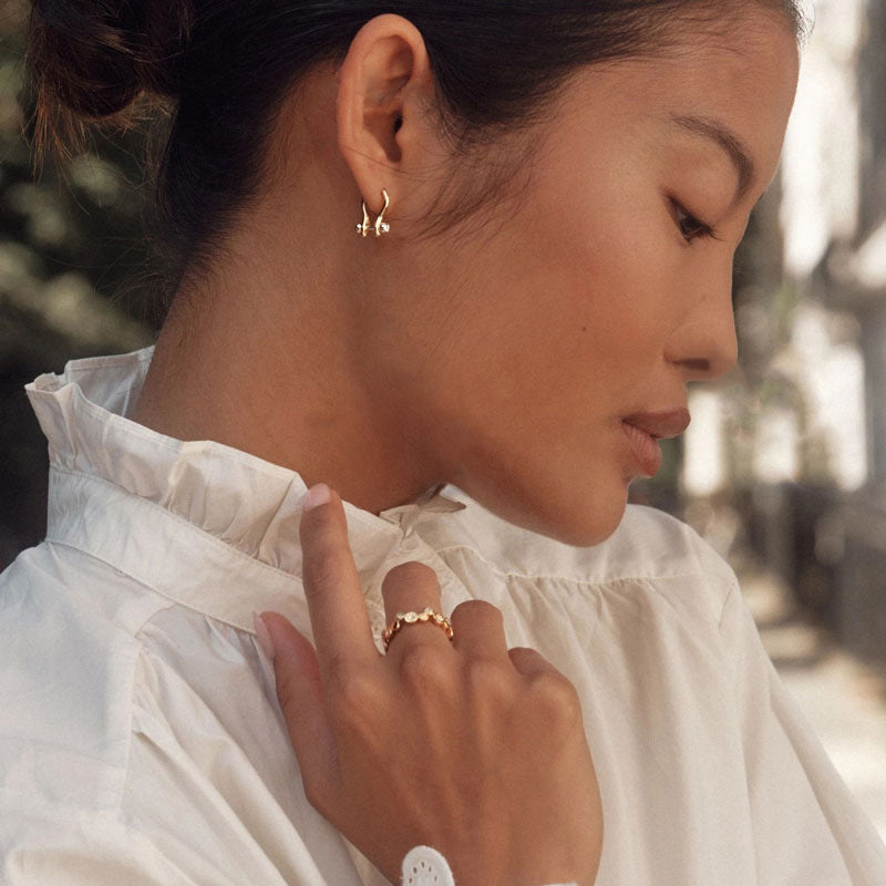 JUSSAN Hoop Minimal Luxe Sterling Silver Earrings
