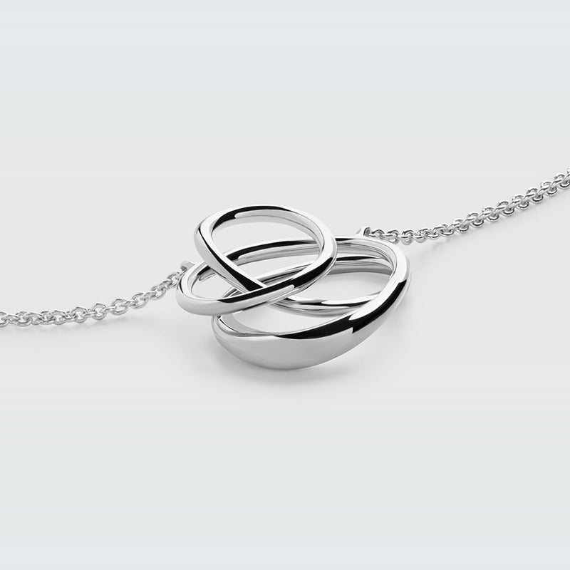 JUSSAN Luxe Sterling Silver Necklace