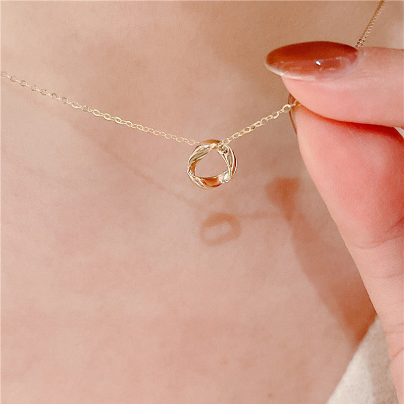 JUSSAN Hoop Minimal Luxe Sterling Silver Necklace